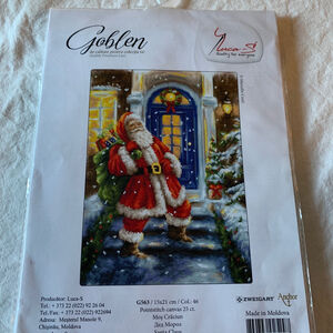 Luca-S Arts & Crafts Santa Claus Embroidery Kit petit point